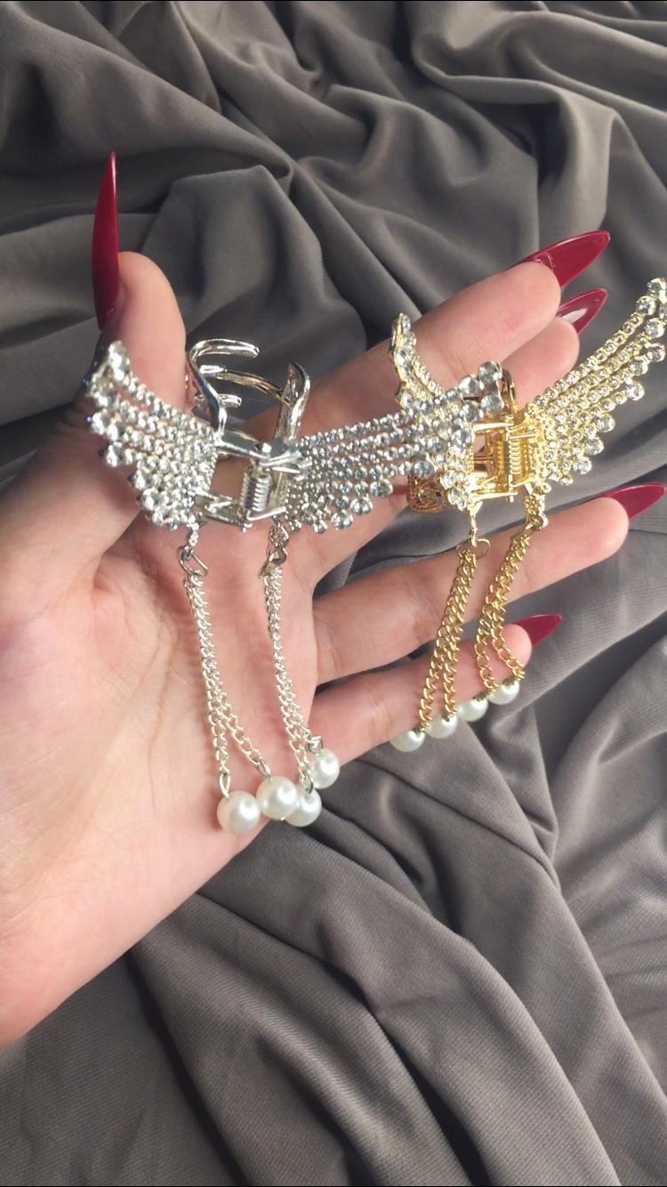 ✨ Stylish Crystal & Pearl Hair Claw Clips ✨