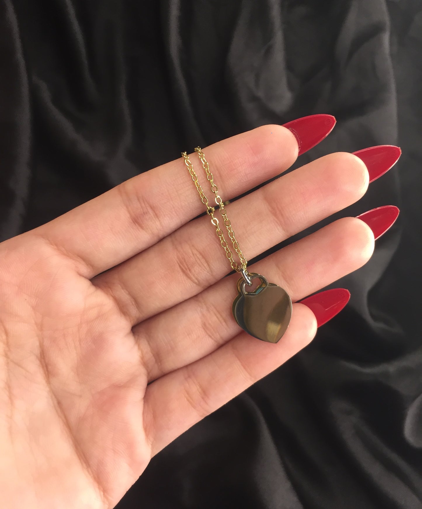 Elegant Double Heart Pendant Necklace