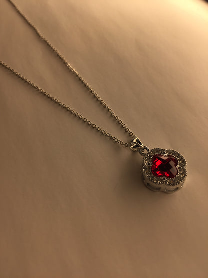 Elegant Clover Pendant Necklace with Crystal Accents