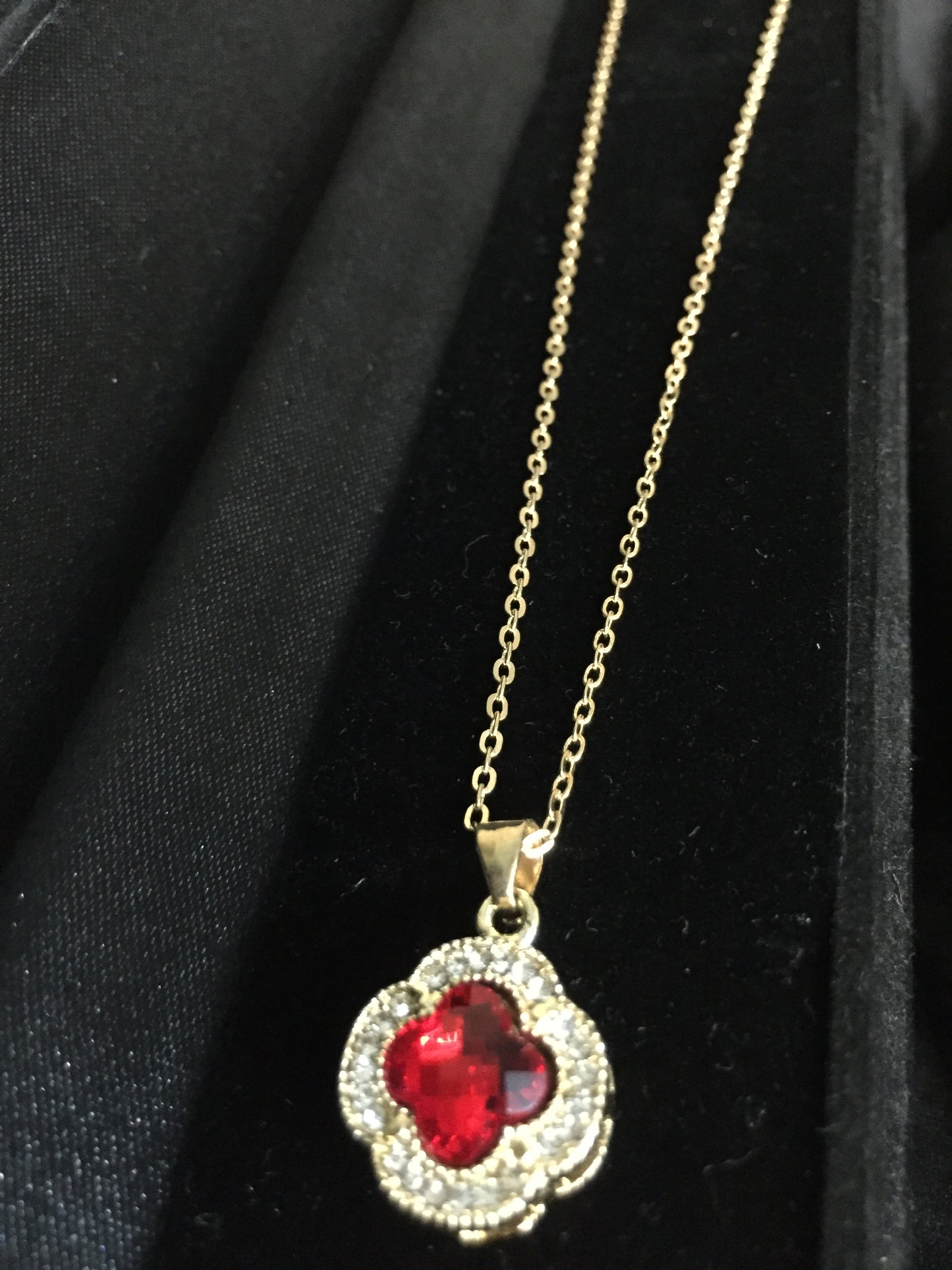 Elegant Clover Pendant Necklace with Crystal Accents