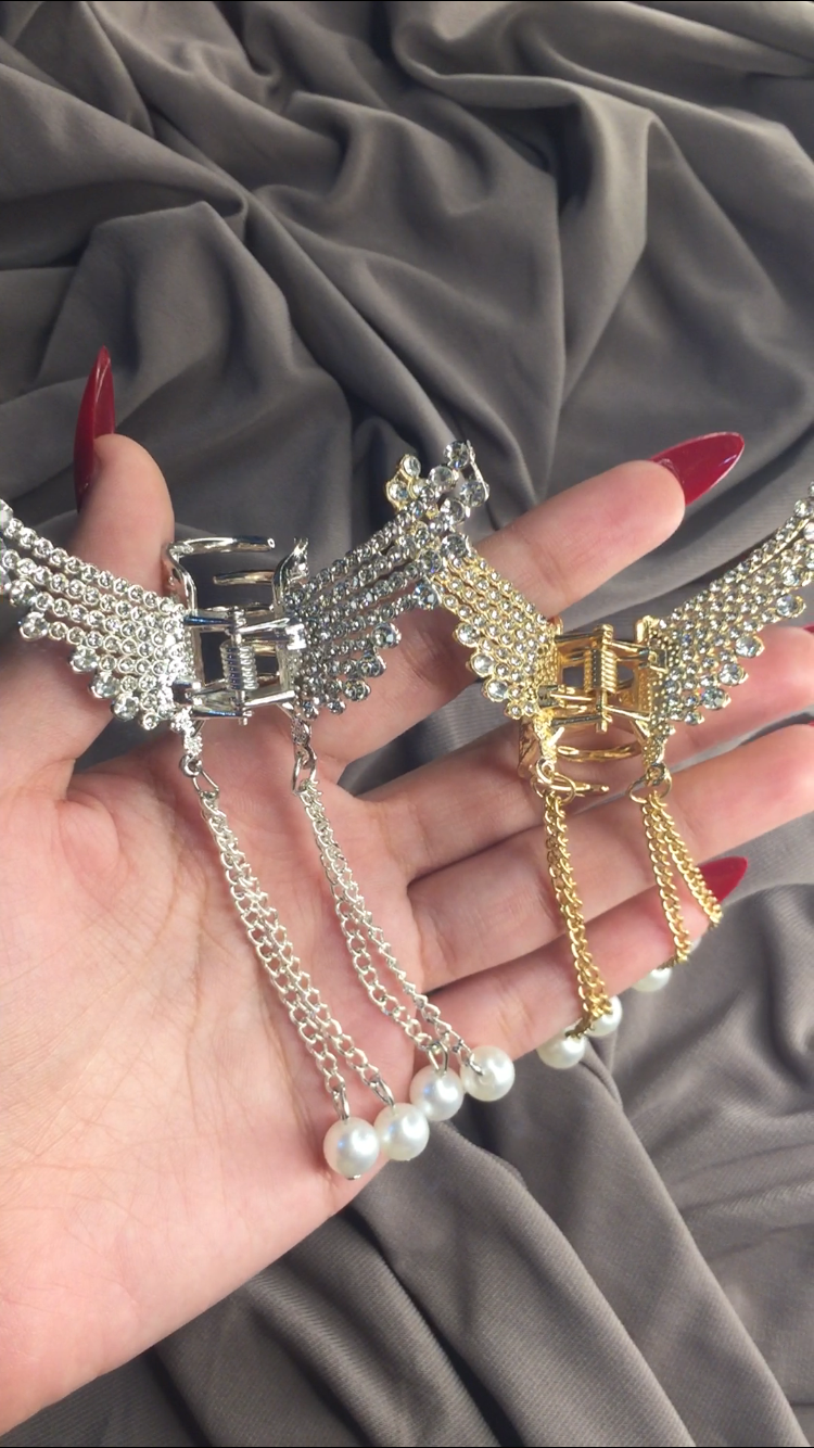 ✨ Stylish Crystal & Pearl Hair Claw Clips ✨